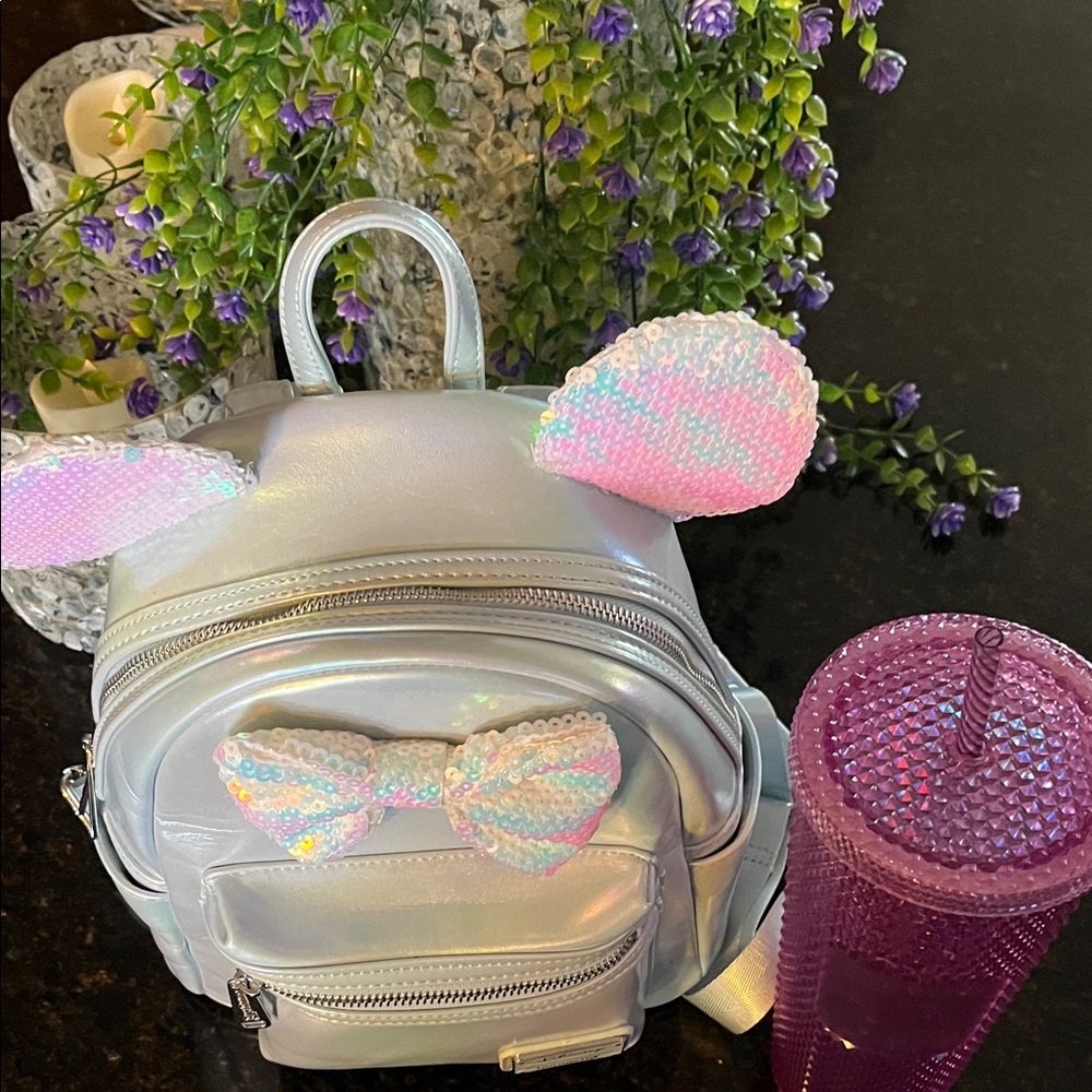 Disney Iridescent sequin Loungefly Minnie Mouse Backpack w/ Disney World Cup - Picture 7 of 10